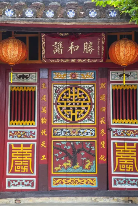 Framed Print : Chinese temple, Hoi An (UNESCO World Heritage Site), Quang Ham, Vietnam