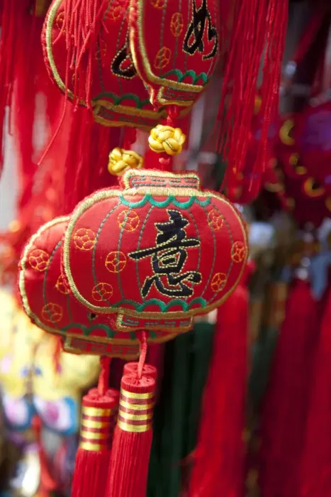 Framed Print : Chinese Trinkets, China Town, Singapore