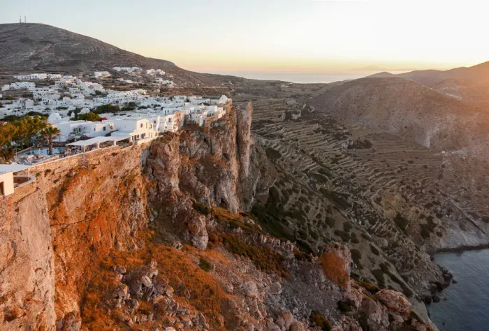 Framed Print : Chora bilt on the Cliff, Folegandros, Cyclades, Greece Framed Print : Chora bilt on the Cliff, Folegandros, Cyclades, Greece