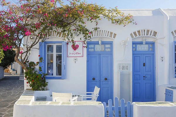 Chora, Folegandros, Cyclades, Greece