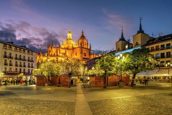 Framed Print : Christmas market, Plaza Mayor, Segovia, Castile and Leon, Spain Framed Print : Christmas market, Plaza Mayor, Segovia, Castile and Leon, Spain