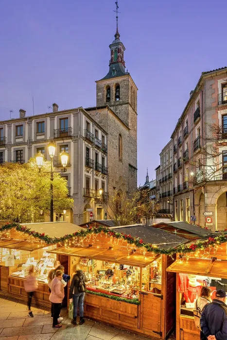 Framed Print : Christmas market, Plaza Mayor, Segovia, Castile and Leon, Spain Framed Print : Christmas market, Plaza Mayor, Segovia, Castile and Leon, Spain