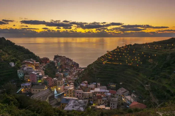 Framed Print : Christmas Nativity set at Manarola, Liguria, Italy