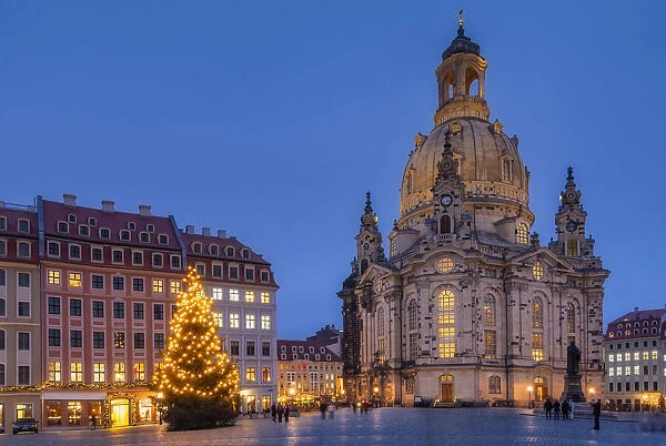Christmas tree in front of the Frauenkirche (or Church of Our Lady