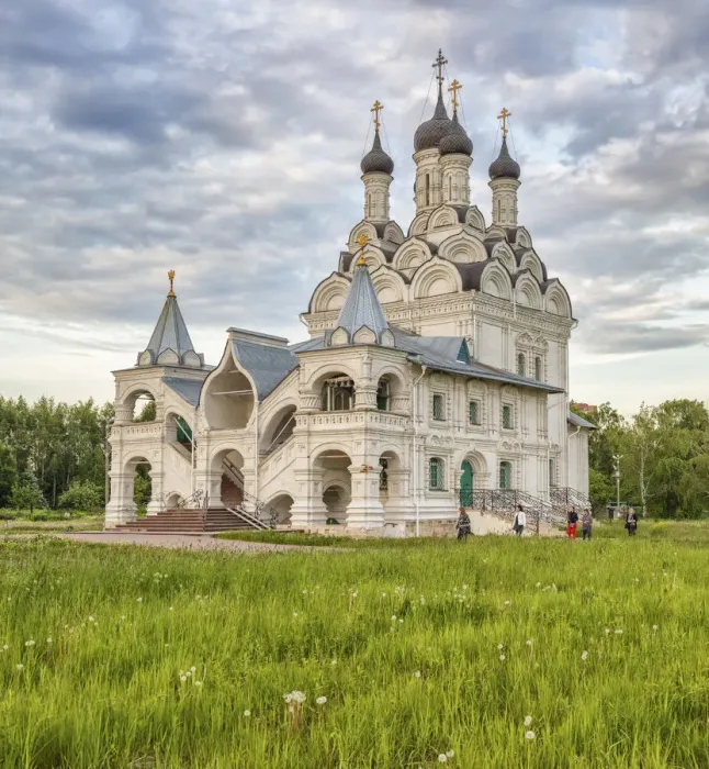 Framed Print : Church of the Annunciation (1677), Taininskoe, Moscow region, Russia Framed Print : Church of the Annunciation (1677), Taininskoe, Moscow region, Russia