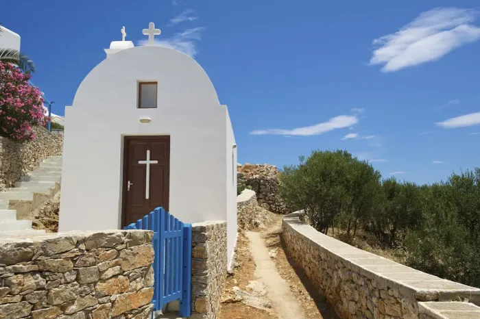 Framed Print : Church in Chora, Folegandros, Cyclades, Greece