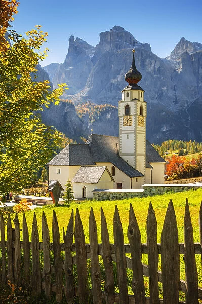 Church of Colfosco (Kolfuschg), Val Badia, Ladinia, Dolomites, Italy Europe