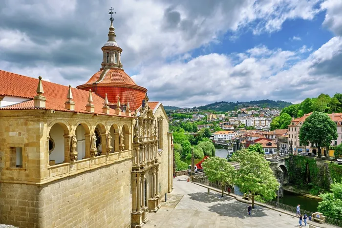 Framed Print : The church and convent of S£o Gonçalo, dating back to the XVI century. Amarante, Portugal Framed Print : The church and convent of S£o Gonçalo, dating back to the XVI century. Amarante, Portugal