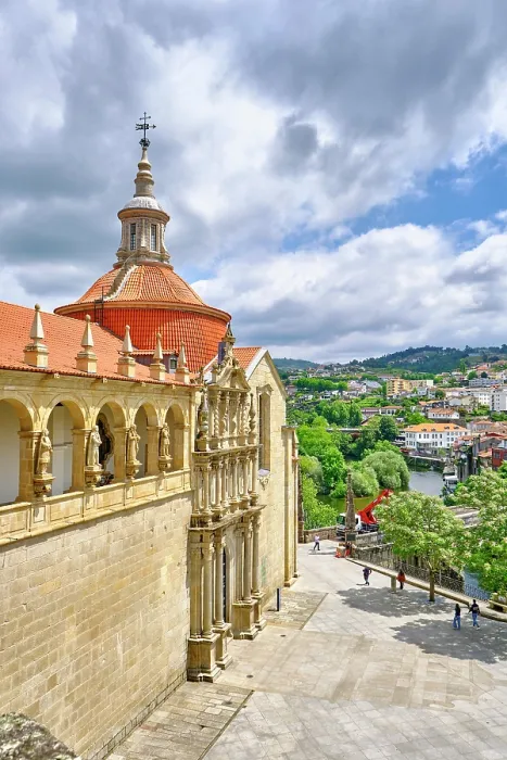 Framed Print : The church and convent of S£o Gonçalo, dating back to the XVI century. Amarante, Portugal Framed Print : The church and convent of S£o Gonçalo, dating back to the XVI century. Amarante, Portugal