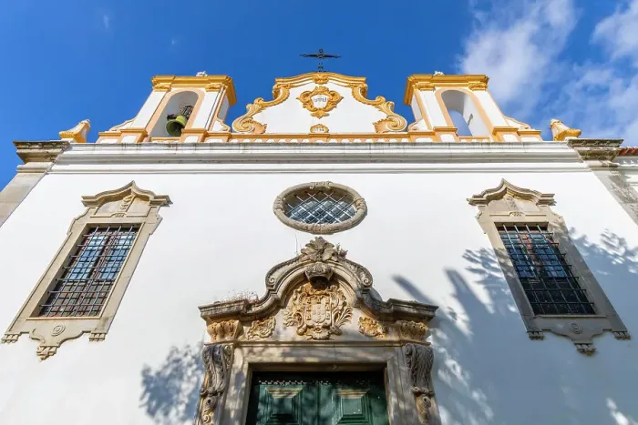 Framed Print : Church of the Hospital of Espirito Santo, Tavira, Algarve, Portugal Framed Print : Church of the Hospital of Espirito Santo, Tavira, Algarve, Portugal