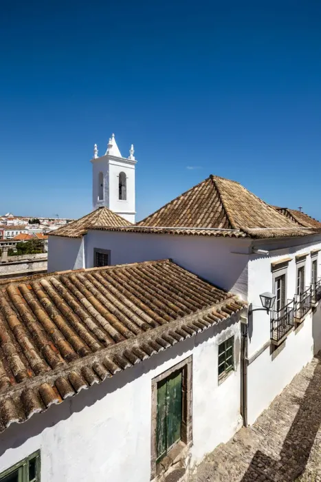 Framed Print : Church Igreja da Misercordia, Tavira, Algarve, Portugal