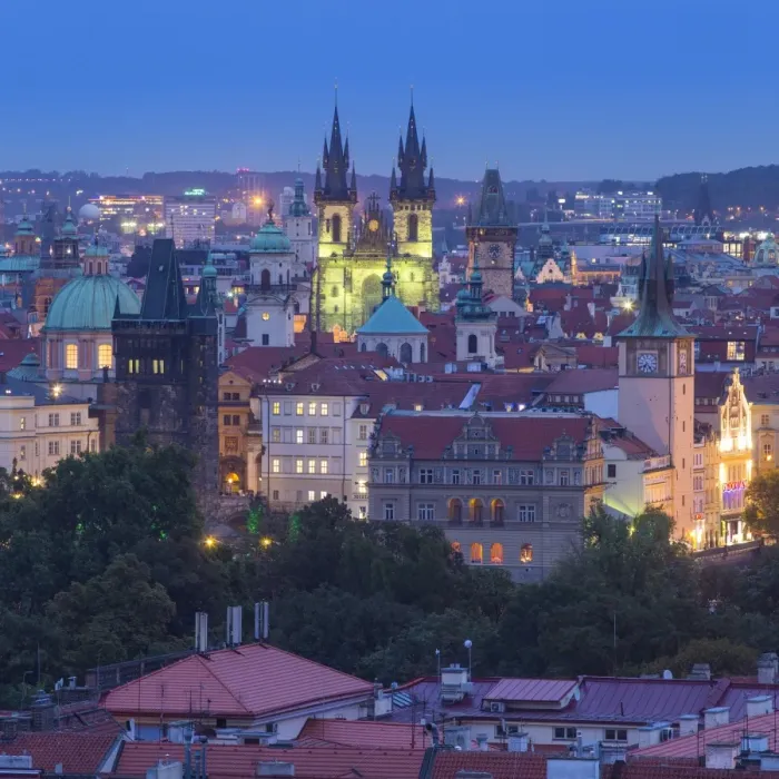 Framed Print : Church of our Lady before Tyn and Old Town, Prague, Czech Republic Framed Print : Church of our Lady before Tyn and Old Town, Prague, Czech Republic