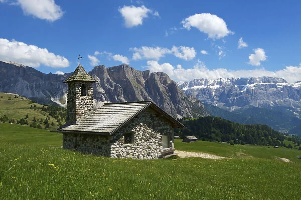 Church, Seceda, Val Gardena, Trentino, South Tyrol, Italy