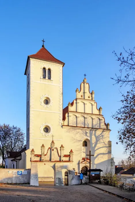 Framed Print : Church of St. Stanislaus and St. Margaret, Janowiec, Lublin Voivodeship, Poland Framed Print : Church of St. Stanislaus and St. Margaret, Janowiec, Lublin Voivodeship, Poland