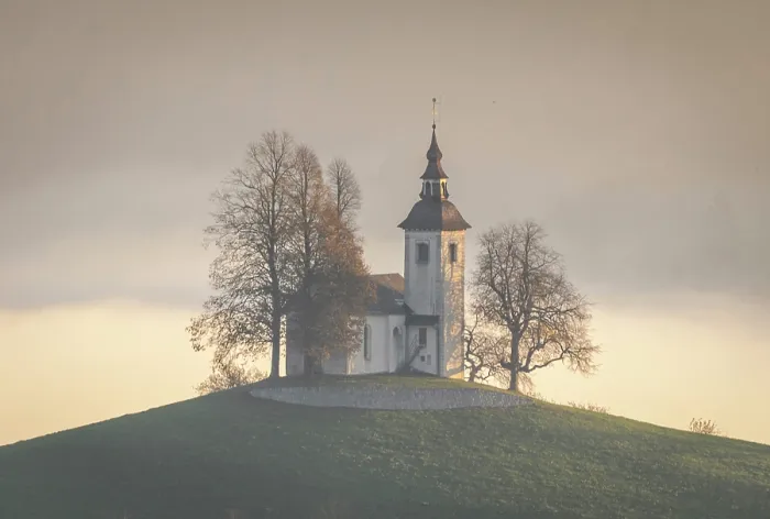 Framed Print : Church of St. Thomas, Skofja Loka, Slovenia Framed Print : Church of St. Thomas, Skofja Loka, Slovenia