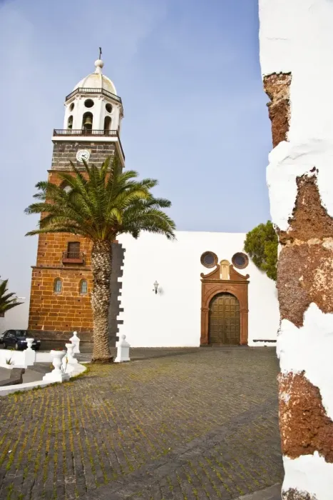 Framed Print : Church of Tahiche in Lanzarote Island Framed Print : Church of Tahiche in Lanzarote Island