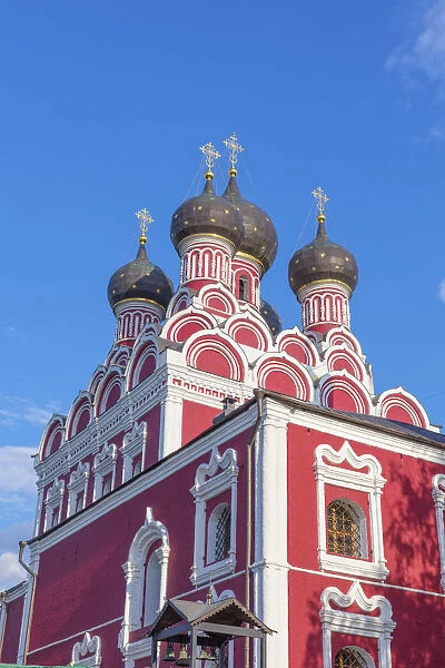Church of Theotokos of Tikhvin (1680), Alexeyevskoye, Moscow, Russia