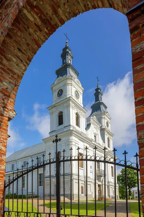 Framed Print : Church of Zemaiciu Kalvarija, Zemaiciu Kalvarija, Plunge, Lithuania Framed Print : Church of Zemaiciu Kalvarija, Zemaiciu Kalvarija, Plunge, Lithuania