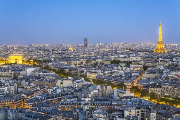 Framed Print : City, Arc de Triomphe and the Eiffel Tower, viewed over rooftops, Paris, France, Europe Framed Print : City, Arc de Triomphe and the Eiffel Tower, viewed over rooftops, Paris, France, Europe