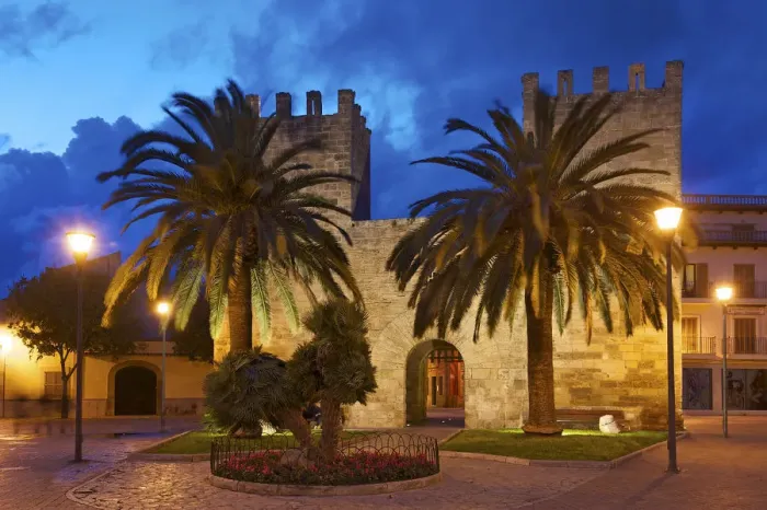 Framed Print : City Gate Xara, Alcudia, Majorca, Balearics, Spain Framed Print : City Gate Xara, Alcudia, Majorca, Balearics, Spain
