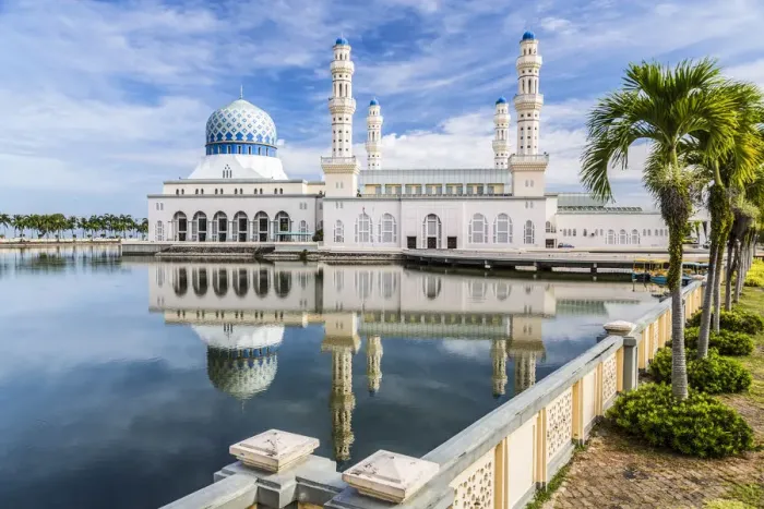 Framed Print : City Mosque at Likas Bay. Kota Kinabalu, Sabah, Borneo, Malaysia Framed Print : City Mosque at Likas Bay. Kota Kinabalu, Sabah, Borneo, Malaysia