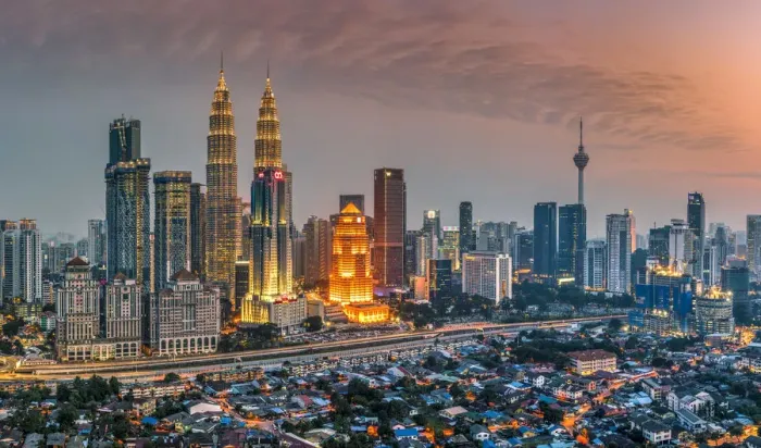 Framed Print : City skyline at sunset, Kuala Lumpur, Malaysia Framed Print : City skyline at sunset, Kuala Lumpur, Malaysia