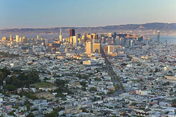 City skyline viewed from Twin Peaks, San Francisco, California, USA