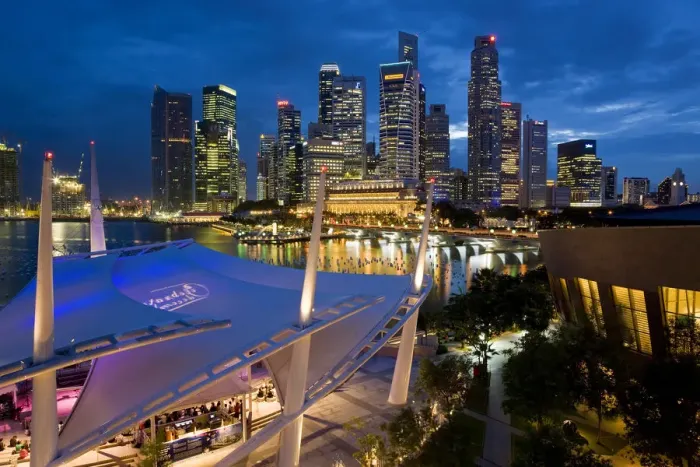 Framed Print : City view at dusk from the roof top promenade of Esplanade Theatres on the Bay, Singapore Framed Print : City view at dusk from the roof top promenade of Esplanade Theatres on the Bay, Singapore