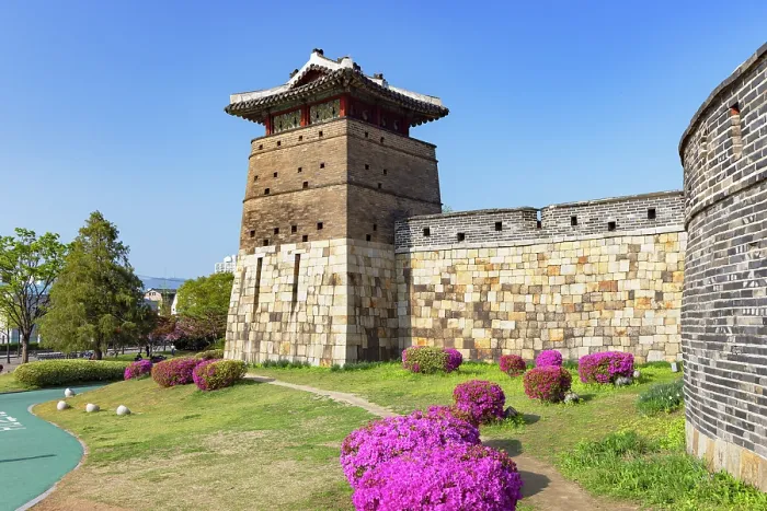Framed Print : City walls and Seobukgongsimdon Tower of Hwaseong Fortress (UNESCO World Heritage Site), Suwon, Gyeonggi Province, South Korea Framed Print : City walls and Seobukgongsimdon Tower of Hwaseong Fortress (UNESCO World Heritage Site), Suwon, Gyeonggi Province, South Korea