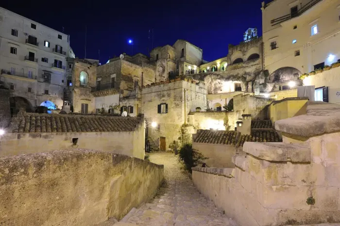 Framed Print : Cityscape of Sassi in Matera, region of Basilicata, Italy, Europe Framed Print : Cityscape of Sassi in Matera, region of Basilicata, Italy, Europe