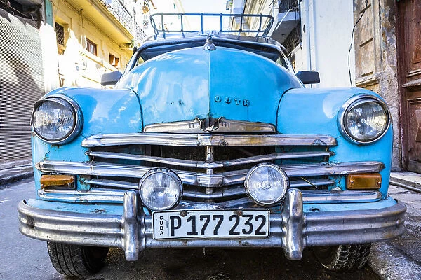 Classic car in La Habana Vieja (Old Town), Havana, Cuba