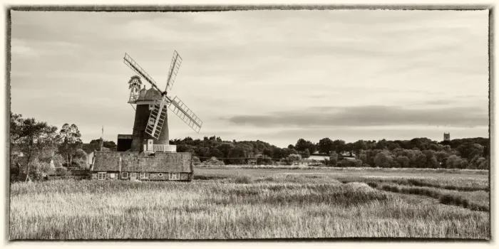 Framed Print : Cley Windmill, Cley next the Sea, Norfolk, England, UK Framed Print : Cley Windmill, Cley next the Sea, Norfolk, England, UK