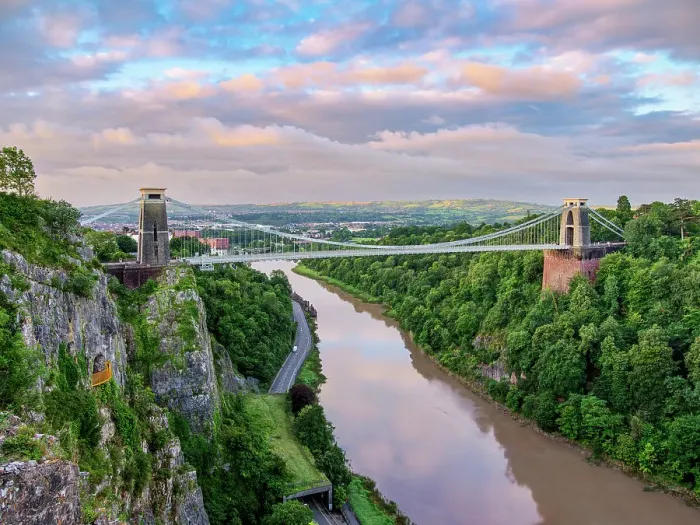 Framed Print : Clifton Suspension Bridge at dawn, Bristol, England, United Kingdom Framed Print : Clifton Suspension Bridge at dawn, Bristol, England, United Kingdom