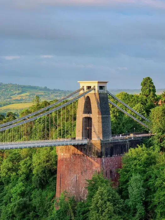 Framed Print : Clifton Suspension Bridge at sunrise, Bristol, England, United Kingdom Framed Print : Clifton Suspension Bridge at sunrise, Bristol, England, United Kingdom