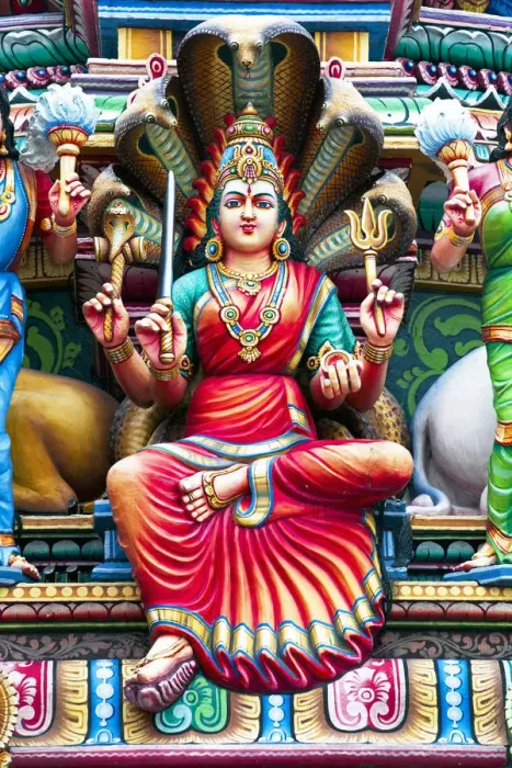 Framed Print : Close up of the Gopuram of the Sri Mariamman Temple in Singapore Framed Print : Close up of the Gopuram of the Sri Mariamman Temple in Singapore