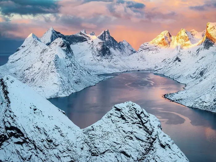 Framed Print : Clouds in the pink sky at dawn over the frozen sea and snowy mountains, Reine Bay, Reine, Lofoten Islands, Norway Framed Print : Clouds in the pink sky at dawn over the frozen sea and snowy mountains, Reine Bay, Reine, Lofoten Islands, Norway