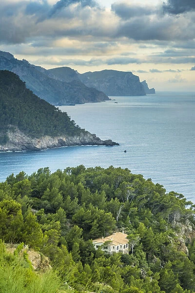 Coastline near Banyalbufar, Serra de Tramuntana, Mallorca, Balearic Islands, Spain