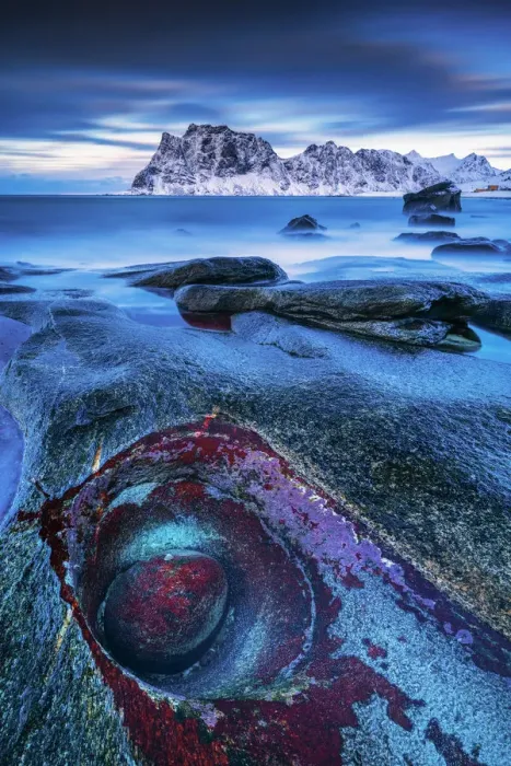 Framed Print : Coastline at Uttakliev, Lofoten Islands, Norway