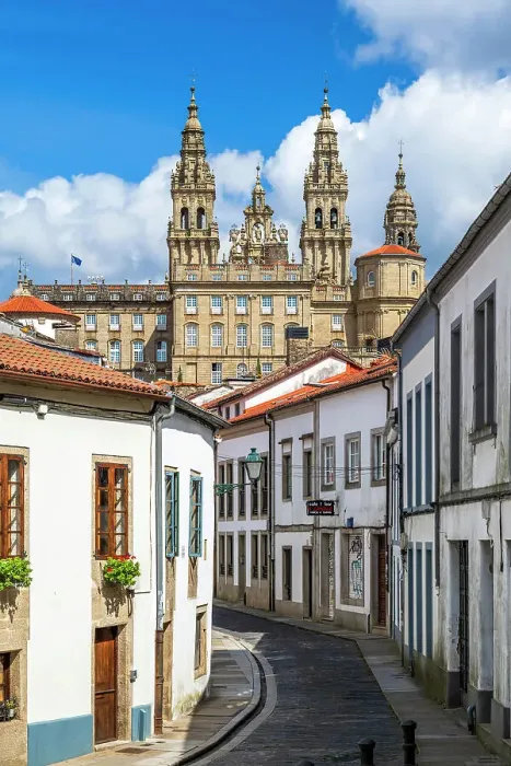 Framed Print : Cobbled street in the old town, Santiago de Compostela, Galicia, Spain Framed Print : Cobbled street in the old town, Santiago de Compostela, Galicia, Spain