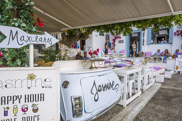 Cocktail bar, Skiathos Town, Skiathos, Sporade Islands, Greece