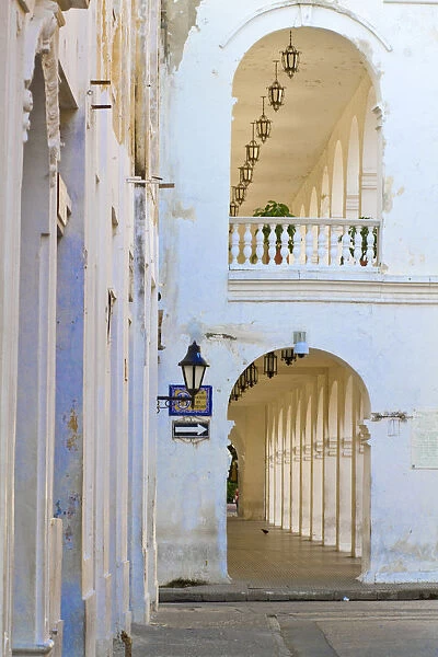 Colombia, Bolivar, Cartagena De Indias, Old wqlled city, Corridor at Governor s