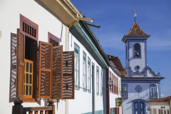 Framed Print : Colonial architecture and Church of Amparo, Diamantina (UNESCO World Heritage Site) Framed Print : Colonial architecture and Church of Amparo, Diamantina (UNESCO World Heritage Site)