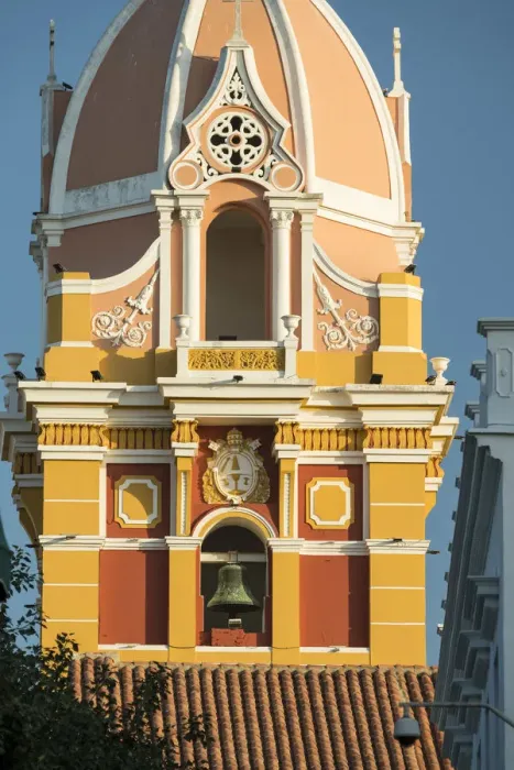 Framed Print : Colonial Architecture in the UNESCO World Heritage Site area, Old City, Cartagena Framed Print : Colonial Architecture in the UNESCO World Heritage Site area, Old City, Cartagena