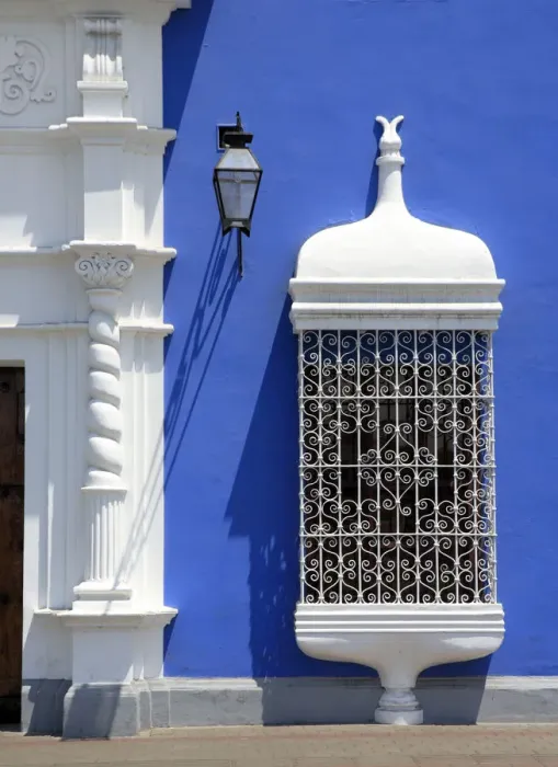Framed Print : Colonial buildings, Plaza de Armaz, Trujillo, Peru
