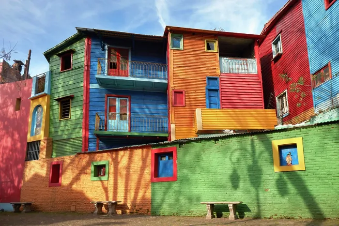 Framed Print : Colorful conventillos houses in the Caminito de La Boca, Buenos Aires, Argentina