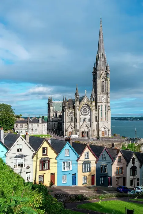 Framed Print : Colorful houses of Cobh, Ireland Framed Print : Colorful houses of Cobh, Ireland