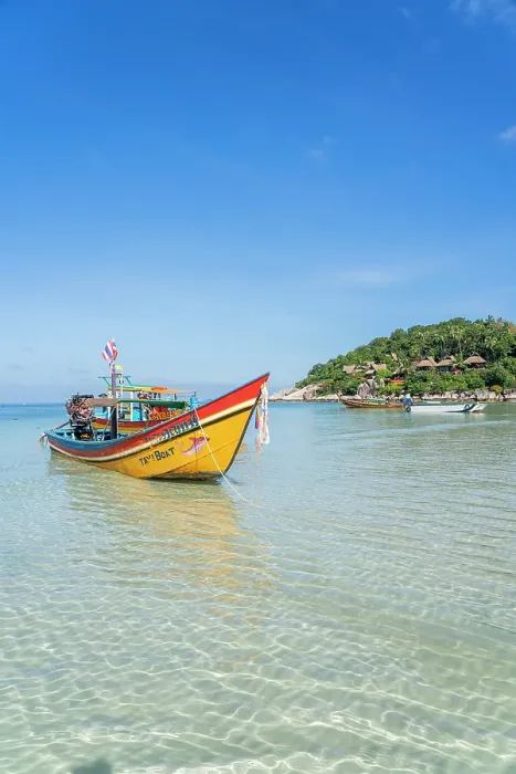 Framed Print : Colourful boat on Sairee Beach, Koh Tao, Surat Thani Province, Thailand