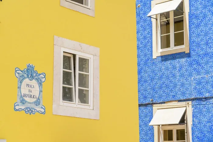Framed Print : A colourful building and tiled wall in the main square in Sintra, Portugal, Europe Framed Print : A colourful building and tiled wall in the main square in Sintra, Portugal, Europe