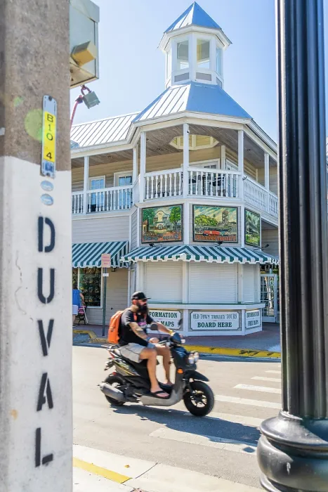 Framed Print : Colourful facade on Duval Street, Key West, Florida Keys, Florida, USA Framed Print : Colourful facade on Duval Street, Key West, Florida Keys, Florida, USA