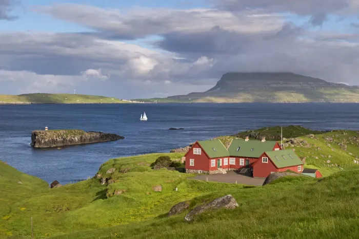 Framed Print : Colourful Faroese cottages in Hoyvik on the island of Streymoy, Faroe Islands, Denmark